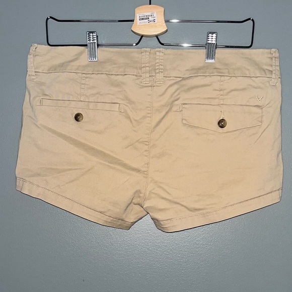 American Eagle Shorts - Picture 2 of 4